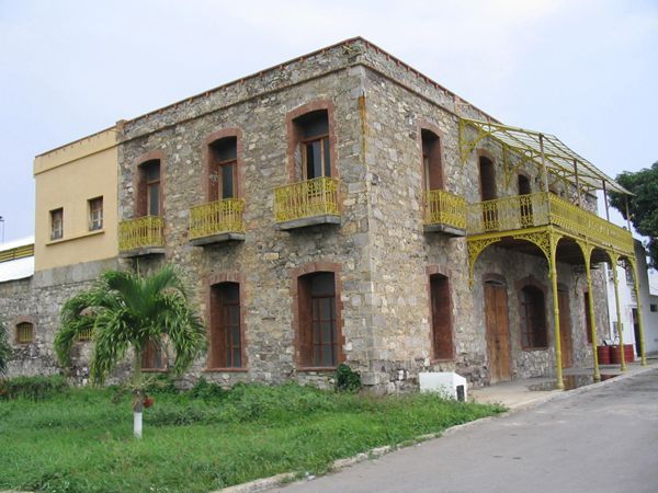 antigua casa de la aduana de guanta